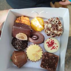 Mussten 2x zuschlagen. Favorit soweit- Cappuccino und Sanddorn-Kornblume