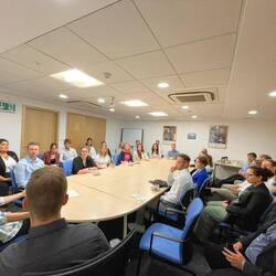 Treffen mit der stellvertretenden Konsulin