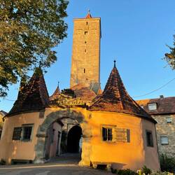 Ein weiteres Stadttor