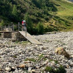 Endlich den Schutthaufen geschafft. 1000hm hinunter plagen