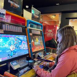 Zocken ist hier ein Teil der Kultur - wir fighten auch mit