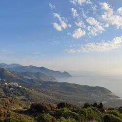 Ausblick auf den wilderen westlichen Teil der Insel Korsika 🏝️