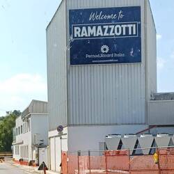 Hier in Canelli wird der Ramazzotti hergestellt
