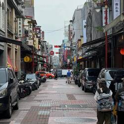 Exploring the streets of Taipei