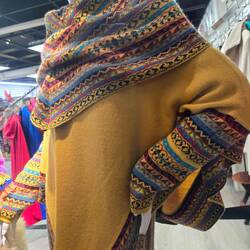 All alpaca! 🥺Dang, If I was only younger, lived in a colder climate and NEEDED IT!😫