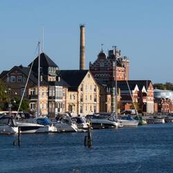 Abfüllhaus der <Absolut Vodka> Destillerie