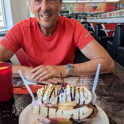 Reicht auch für 2 Personen.