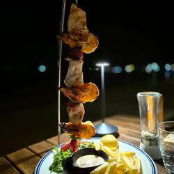 Chicken & Shrimps Souvlaki 🤤