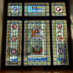 Goldenes Jubiläum-Fenster für Königin Elizabeth II