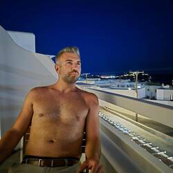 Chiller-Süßi am Balkon