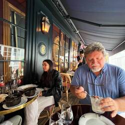 Finishing off the Panna cotta