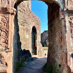 Eingangstor zur Hohenbourg