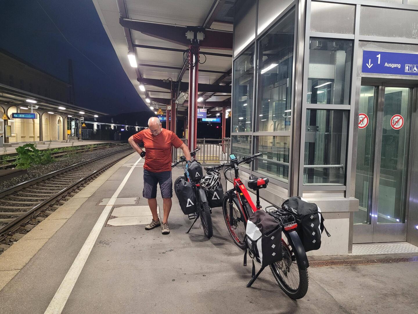 Abfahrt 6:08 Uhr