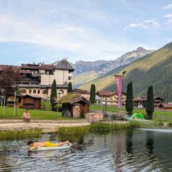 Unterkunft mit Badeteich... Sehr praktisch!