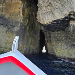 Exit from the Inland Sea at Dwejra