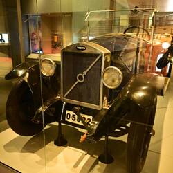 Prototype Volvo, 1926. Note bumpers not yet like a dodgem car's