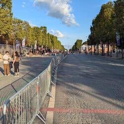 Champs Élysées without cars