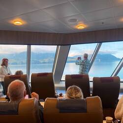 Boomer in der Aurora Lounge