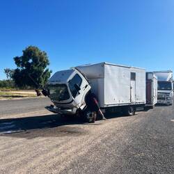 Noch kurz das Kühlwasser auffüllen, dann kann es losgehen