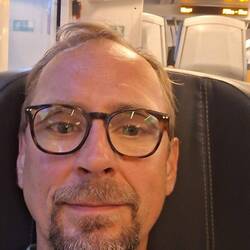 Im Zug nach Memmingen, von wo unser Flieger nach Suceava in Rumänien gehen wird