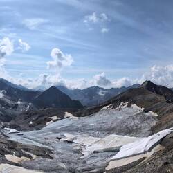 Immer wieder beeindruckend, leider schrumpft das Eis rasant. 😔