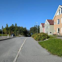 Voorbeeldje van zo een wandelstraat die begint achter het bord