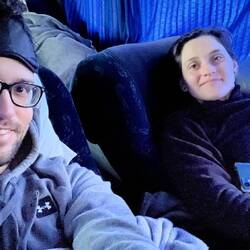 Und los geht's in eine weitere Nachtfahrt! Die Sitze sind bequem.