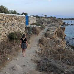 der Klippenweg nach Agia Anna und Paraga Beach