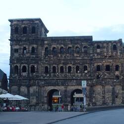 Die Porta Nigra - noch von den Römern erbautes Stadttor
