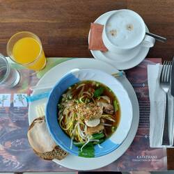 Pho 🤩 Vietnam-Style, Ingwer-Limettenwasser