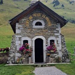 Die kleine Kapelle auf dem Aravis