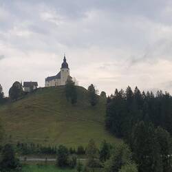 Die Kirche am heutigen Zielort.
