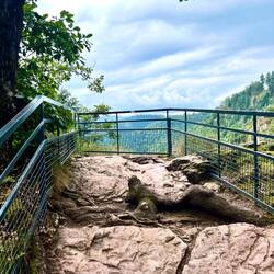 Oberhalb der Cascade du Nidek