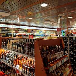 Die Versorgungslage des Campers konnte im Bordsupermarkt verbessert werden.