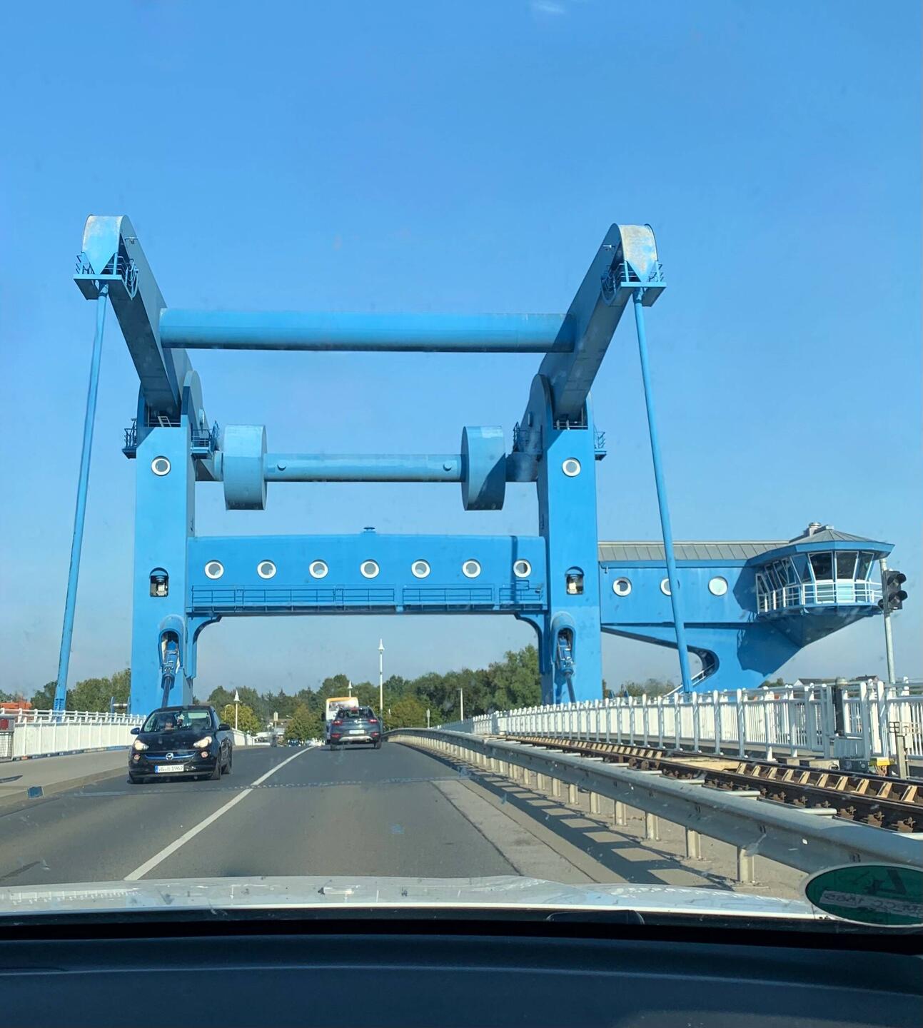 Klappbrücke über die Peene