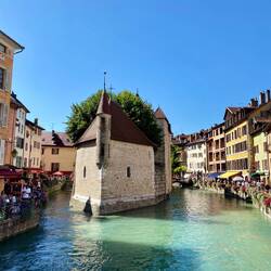 unterwegs in der Altstadt von Annecy