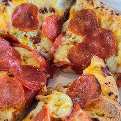 Unfortunately I waited till the last day to try their divine pizzas!