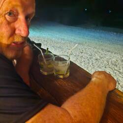 Fox is double parked 🤣