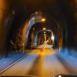 Tunnel