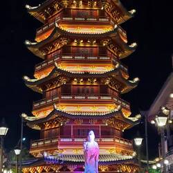 New Chinatown, erbaut auf künstlich aufgeschütteten Inseln.