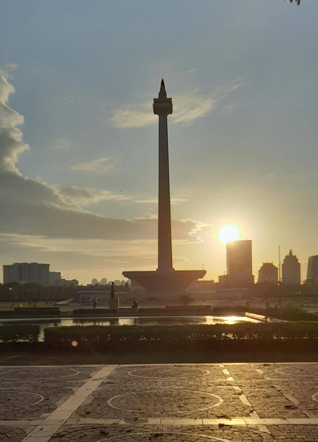 Monumen Nasional, gut bewacht weil mit 60kg Gold als Flamme