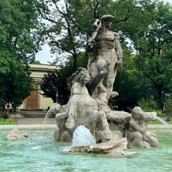 Botanical Gardens Fountain