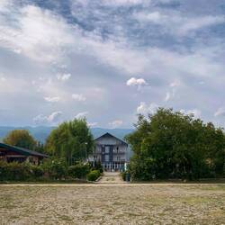 Blick vom See auf unseren Platz