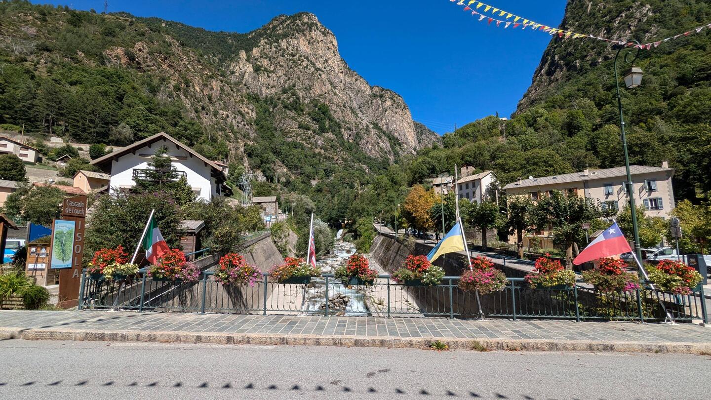 Flags of many nations, including the Stars and Stripes