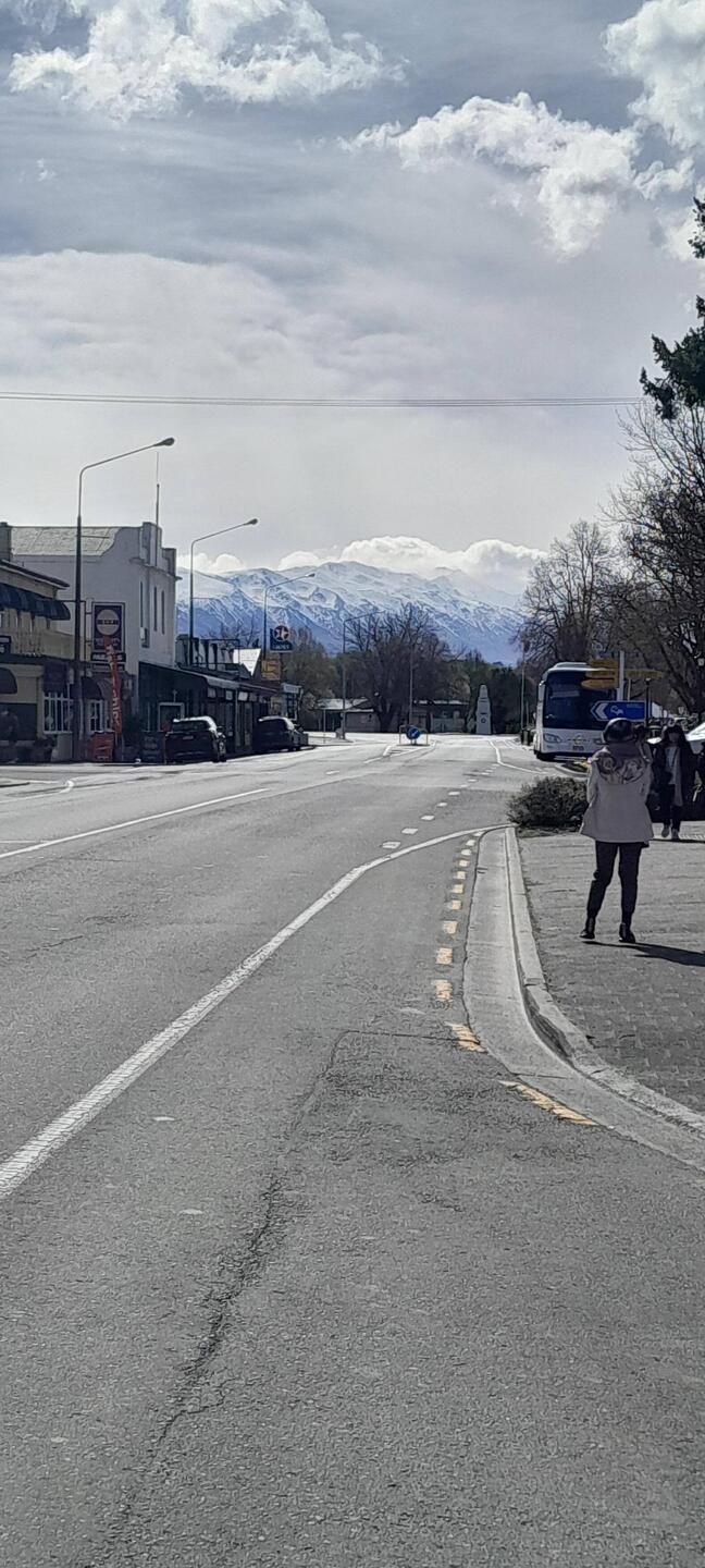 Fairlie main Street looking to southern alps
