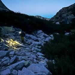 Steinesuchen zum Sonnenaufgang