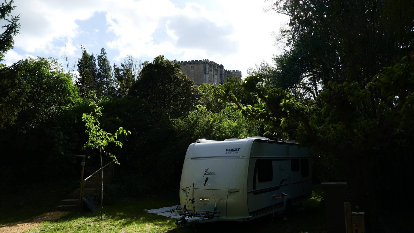 Camping unter der Burg
