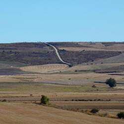 Looking back at the "down" side of the Alto de Mostelares