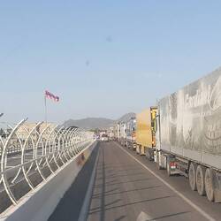 Hier bereits auf dem Weg zur armenischen Einreise