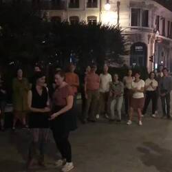 Der Jam Circle, für den ausgerechnet ein deutschsprachiges Lied ausgewählt wurde 😋